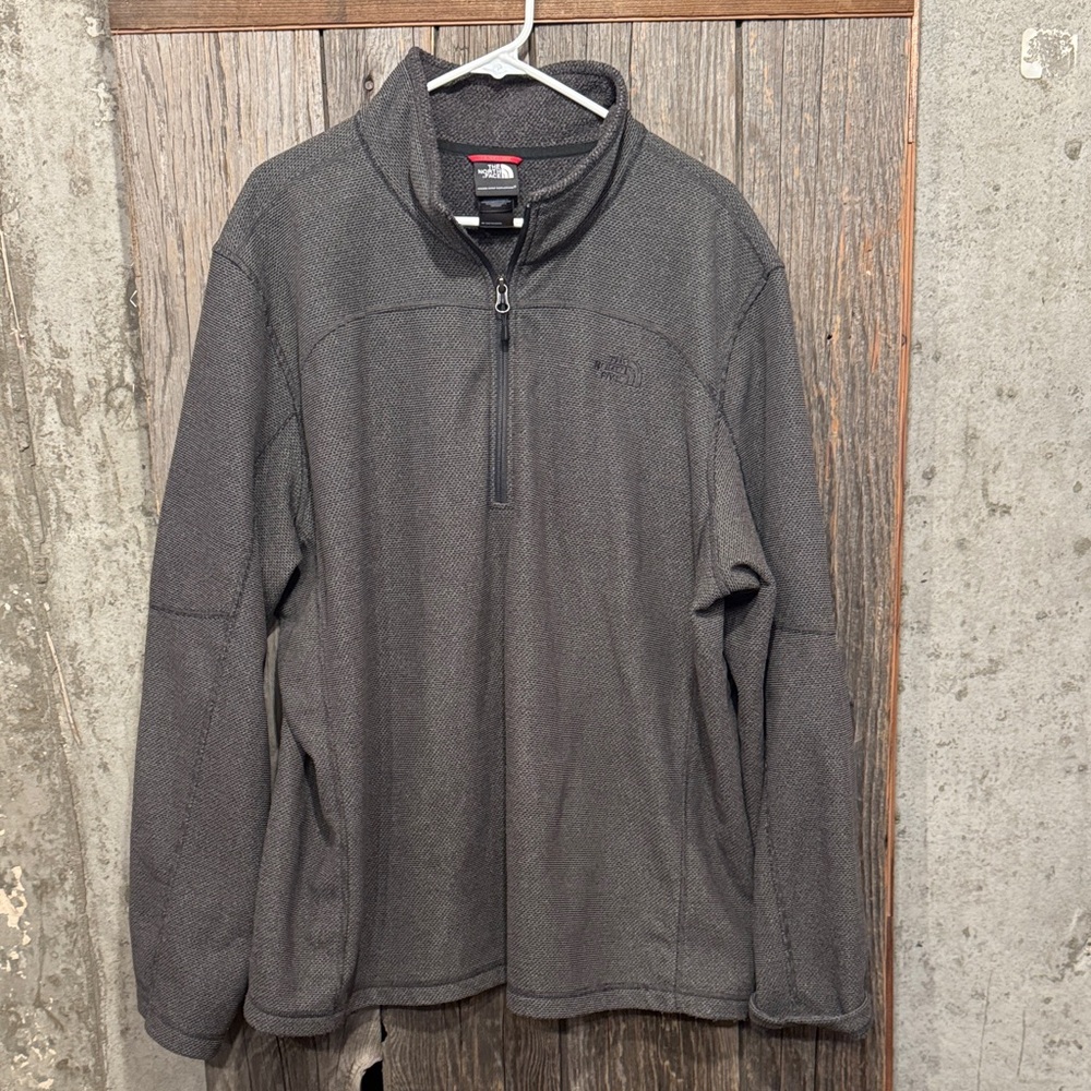The North Face Men's Dark Gray Half-Zip Fleece Jacket